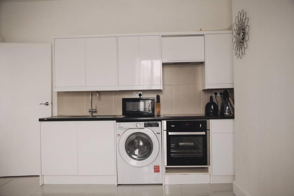 3 Bed Flat With Balcony Central Londres Exterior foto